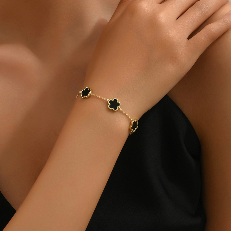 Diamond Clover Bracelet