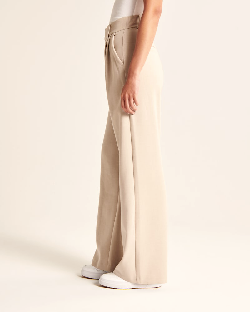 Wide-Leg Tailored Pants